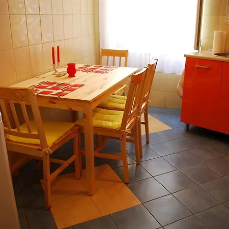 Apartment Your *